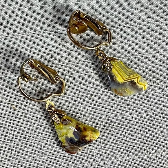 Vintage Bumblebee Jasper Clip On Earrings - Picture 13 of 13